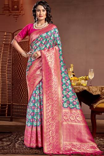 Sangam Prints Rama Green KanJivaram Silk Woven Work Traditional Tassels Saree
