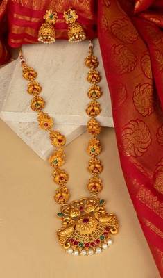 Red & Green Stone Studded Temple Jewellery Necklace Sets 6