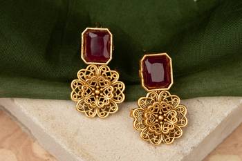 Gold Plated-Plated Necklace Set with Red and Green Stones 3