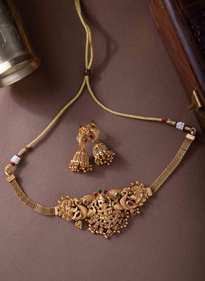 Gold Patterned God Motif Choker Set 1