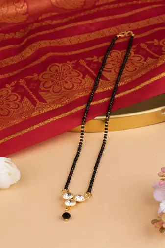 Minimal Gold Tone Mangalsutra