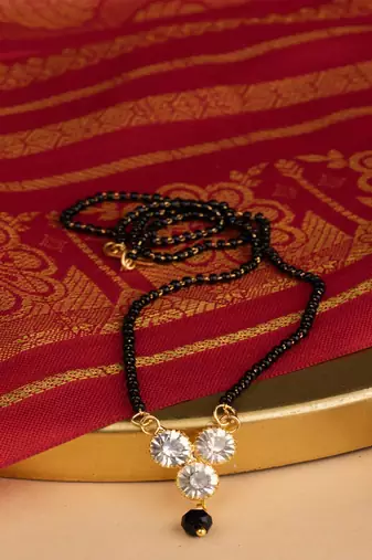 Minimal Gold Tone Mangalsutra