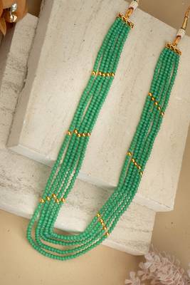 Traditional Green Beaded Long Necklace 1