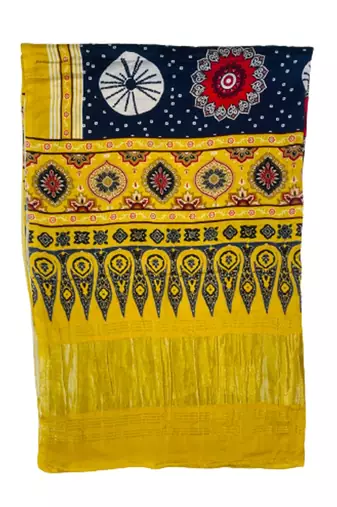 DesiButik Silk Dupatta with Zari Work 36*102 inches