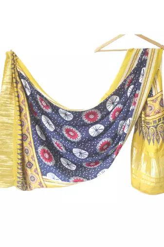 DesiButik Silk Dupatta with Zari Work 36*102 inches