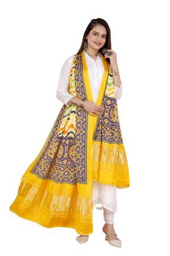 DesiButik Silk Dupatta with Zari Work 36*102 inches