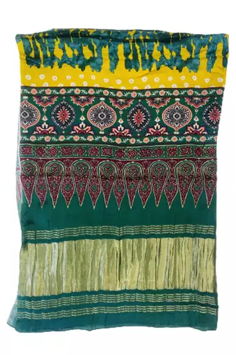 DesiButik Silk Dupatta with Zari Work 36*102 inches