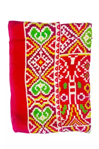 DesiButik Silk Dupatta with Zari Work 36*102 inches
