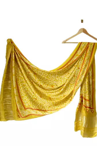 DesiButik Silk Dupatta with Zari Work 36*102 inches
