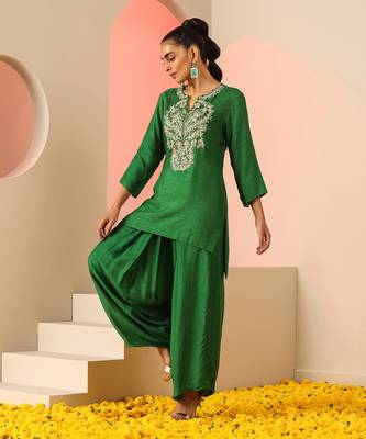 Green  kurta set 2