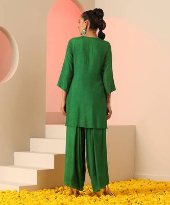 Green  kurta set 5