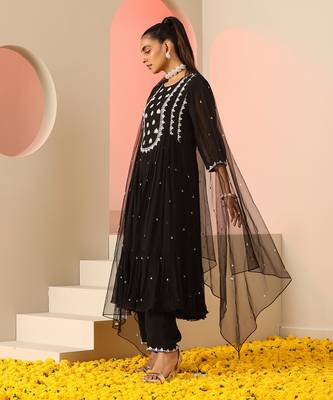 Black  kurta set 3