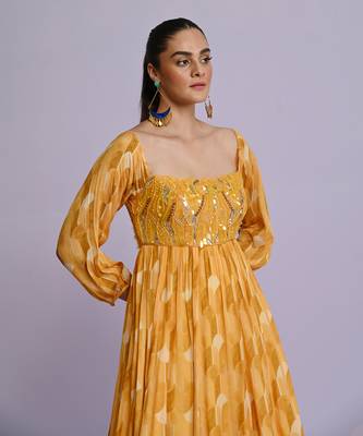 Yellow gown 3