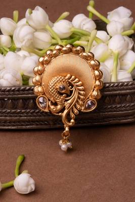 Matte Gold-PLated Peacock Adjustable Ring 2