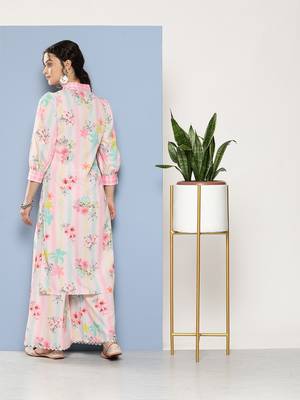 Designer Pink Colour Floral Printed Girlish Festive Wear Kurti Bottom Set 2