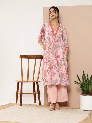 Designer Pink Colour Floral Printed Girlish Festive Wear Kurti Bottom Set 1