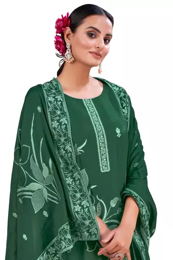 Stylish And Ethnic Green Colour Partywear Suit