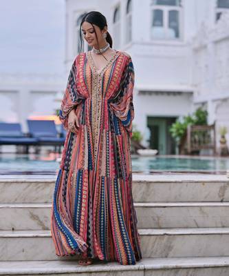 Multi color stripes kaftan set 3