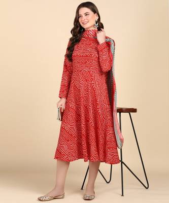 Women's Red Printed Cotton Kurti With Foil Printed Dupatta Set 3