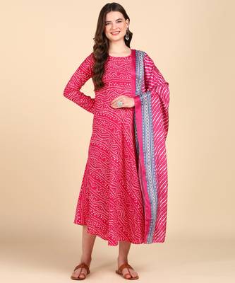 Women's Pink Printed Cotton Kurti With Foil Printed Dupatta Set 1