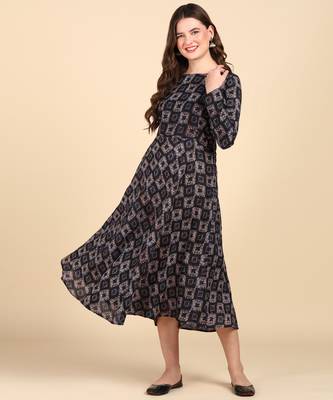 Navy Blue Printed Cotton Round Kurta 1