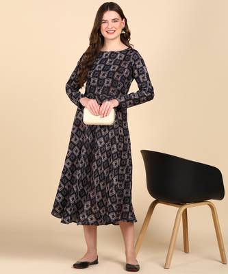 Navy Blue Printed Cotton Round Kurta 3