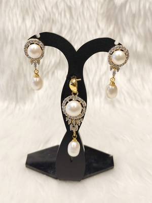 Mannat raj pearls & jewellers natural fresh water pearls hyderabadi pearls unique designer pendant set 1