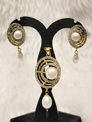 Mannat raj pearls & jewellers natural fresh water pearls hyderabadi pearls charming and designer pendant set 2