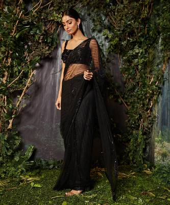 Black tiki handwork saree set 2