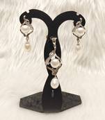 Mannat raj pearls & jewellers natural fresh water pearls hyderabadi pearls beautiful designer pendant set