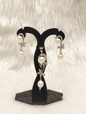 Mannat raj pearls & jewellers natural fresh water pearls hyderabadi pearls unique designer pendant set 1