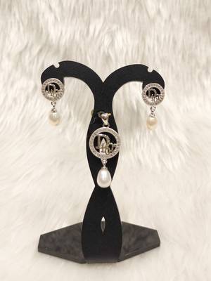 Mannat raj pearls & jewellers natural fresh water pearls hyderabadi pearls elegant designer pendant set 1