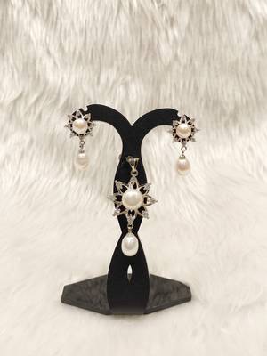 Mannat raj pearls & jewellers natural fresh water pearls hyderabadi pearls exclusive designer pendant set 1