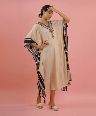 Ivory kaftaan set 3