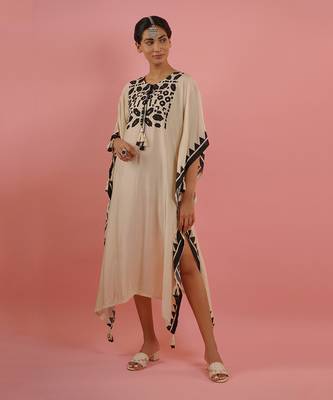 Ivory kaftaan set 1
