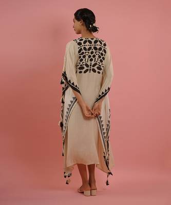 Ivory kaftaan set 4