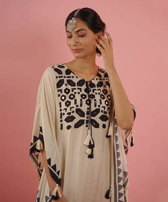 Ivory kaftaan set 5