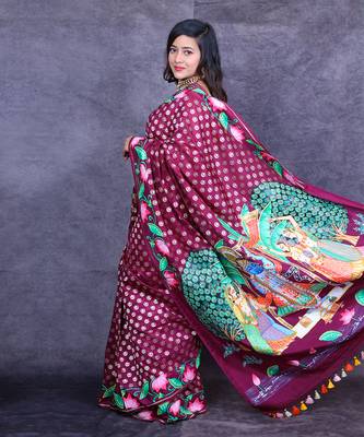 Magenta pichwai hand painted banarasi saree 3