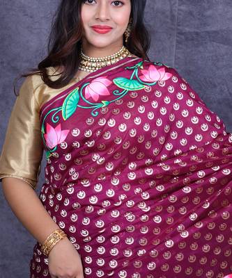 Magenta pichwai hand painted banarasi saree 4