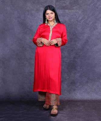 Red gajji silk embroidered kurta set 2