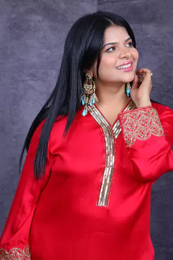 Red gajji silk embroidered kurta set