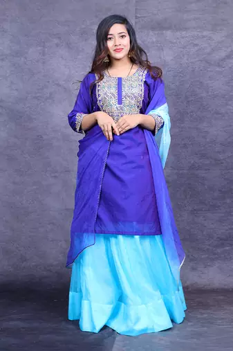 Blue embroidered chanderi kurta set