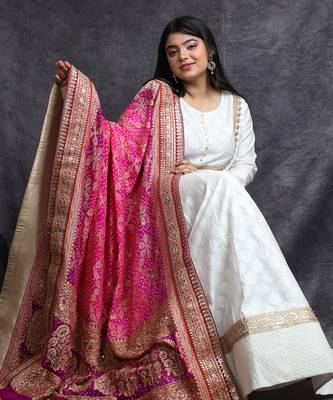 Ivory banarasi anarkali set with pink bandhani dupatta 3