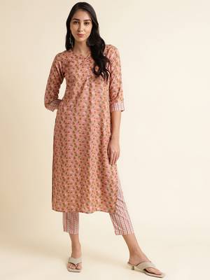 Fabclub rayon gold foil printed straight women designer kurta set (peach) 3