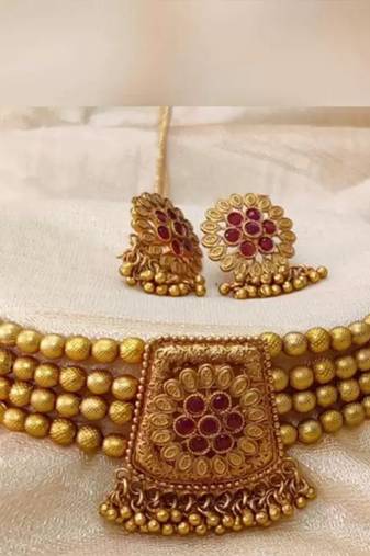 Alyesha Latest Stylish Choker Traditional Necklace Jewellery Set for Women