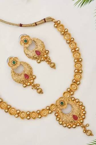 Alyesha Latest Stylish Choker Traditional Necklace Jewellery Set for Women