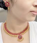 Alyesha Latest Stylish Choker Traditional Necklace Jewellery Set for Women