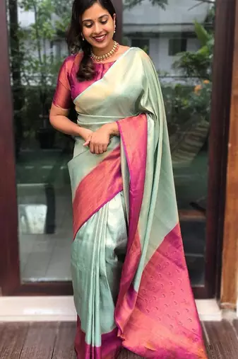  Pista Color Silk Blend Blend Sarees With Blouse