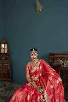 Elora cotton silk ikkat zari designer saree for women (red) 5