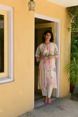 Hand block printed classic kurta with bottom 1